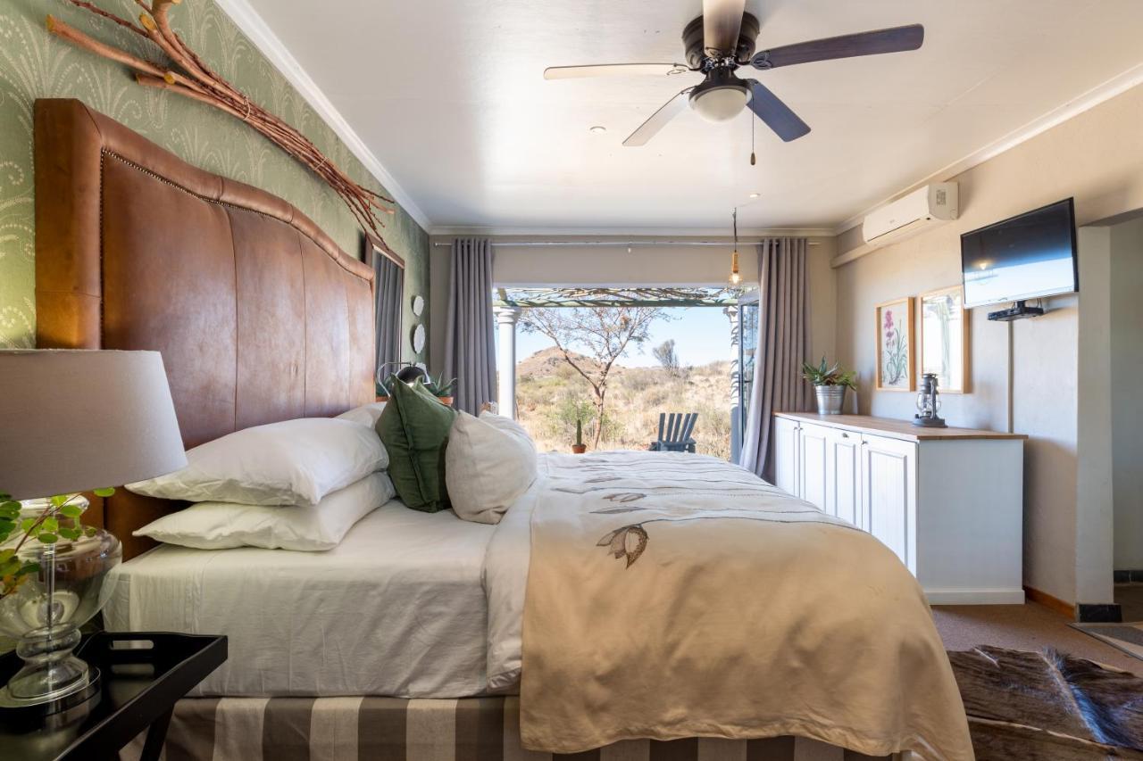 Sweetfontein Boutique Farm Lodge *